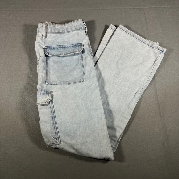 BBJ Los Angeles Women's Size 5/27‎ Light Wash Denim Straight Leg Cargo Pants - Picture 2 of 7